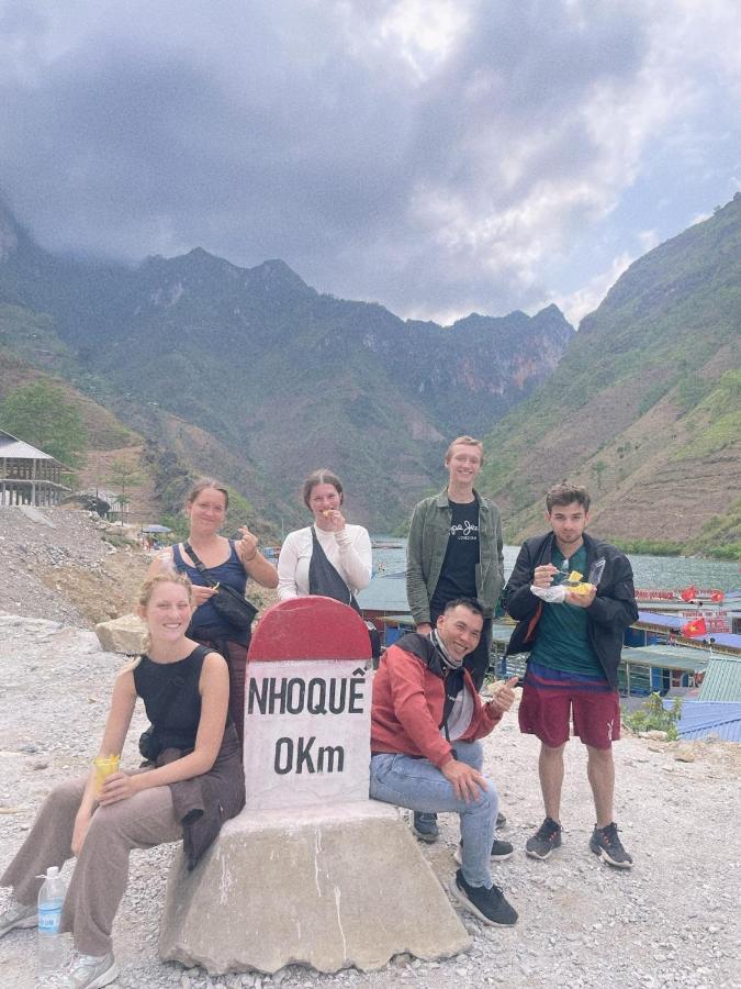 Nhi'S House & Safari -Motorbike Rental-Tour Ha Giang Exteriör bild
